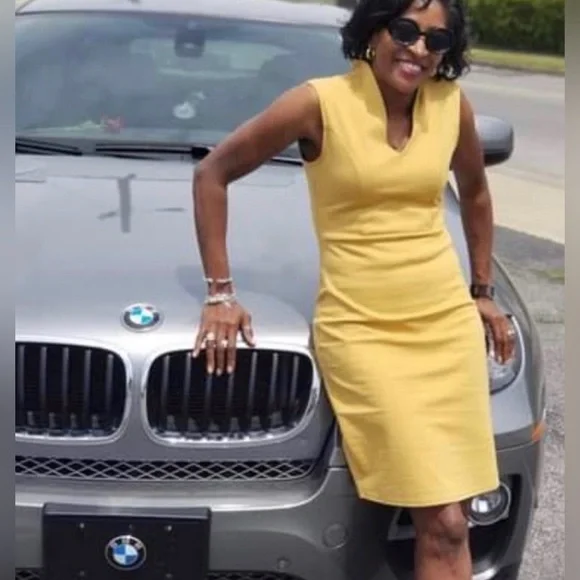 Vintage Handmade Black Crochet Shawl with Silver Highlights - Picture 6 of 16